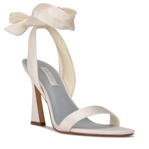 Nine West Kelsie Ankle Wrap Bow Heels Size 9.5